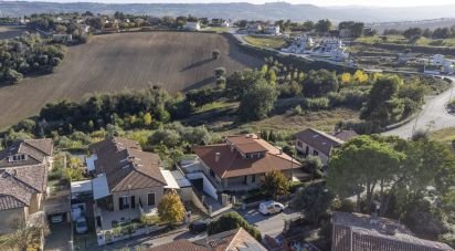 Casa indipendente / Villa 10 locali di 500 m² in Porto Recanati (62017)