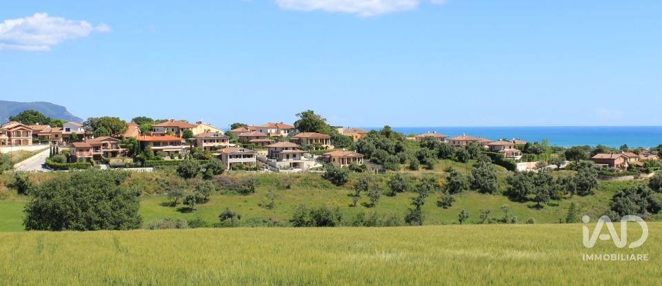 House 10 rooms of 500 m² in Porto Recanati (62017)