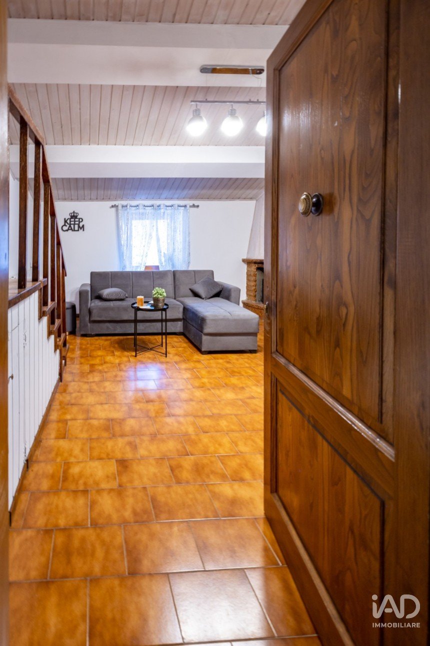 Appartamento 5 locali di 91 m² a Sarteano (53047)