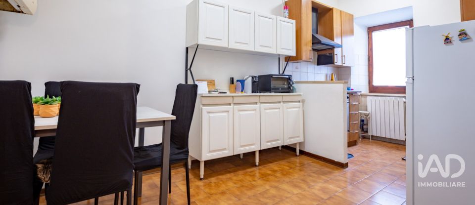 Appartamento 5 locali di 91 m² a Sarteano (53047)