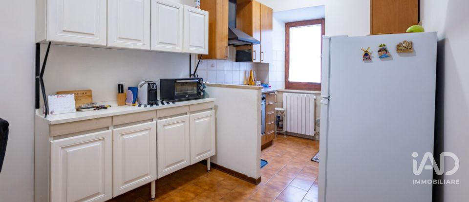 Appartamento 5 locali di 91 m² a Sarteano (53047)