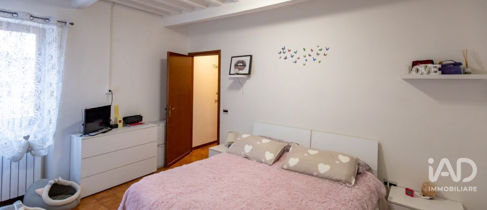 Appartamento 5 locali di 91 m² a Sarteano (53047)