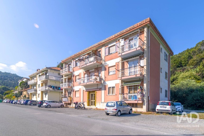 Trilocale di 65 m² a Quiliano (17047)