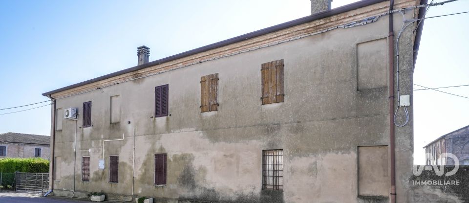 Country home 5 rooms of 234 m² in Massa Fiscaglia (44025)