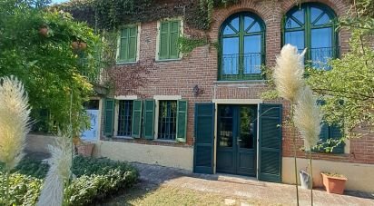 Casale 11 locali di 273 m² in Masio (15024)