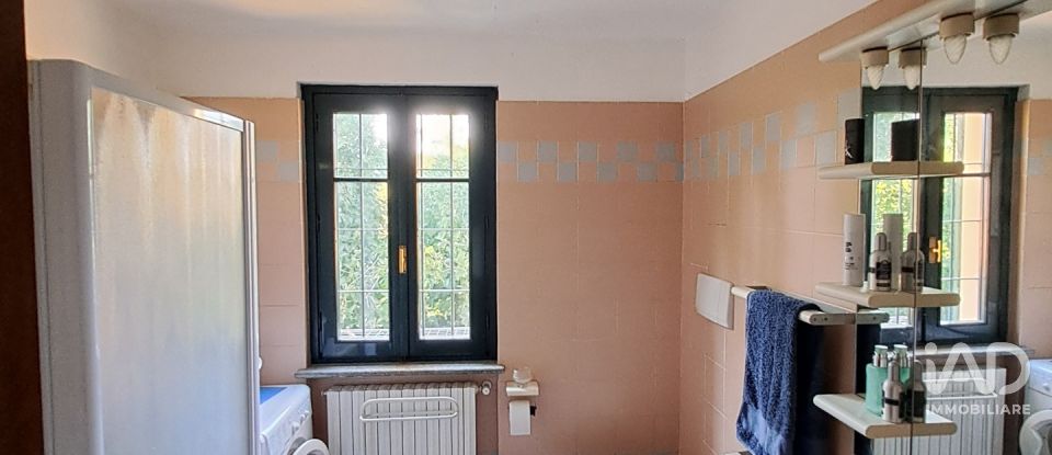 Casale 11 locali di 273 m² in Masio (15024)