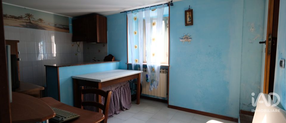 Three-room apartment of 40 m² in Ancona (60126)