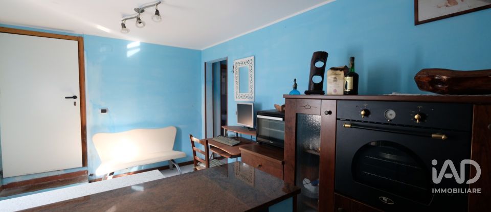 Three-room apartment of 40 m² in Ancona (60126)