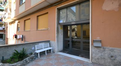 Quadrilocale di 82 m² a Genova (16138)