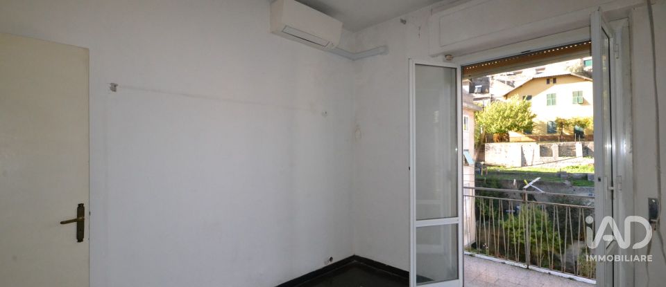 Four-room apartment of 82 m² in Genova (16138)