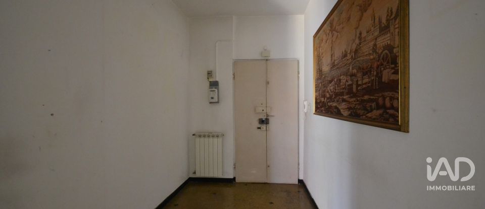 Four-room apartment of 82 m² in Genova (16138)