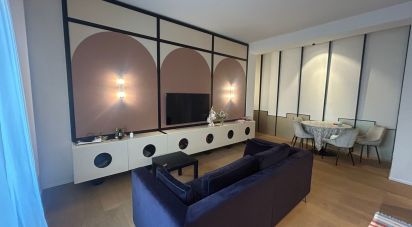 Monolocale di 65 m² a Milano (20124)