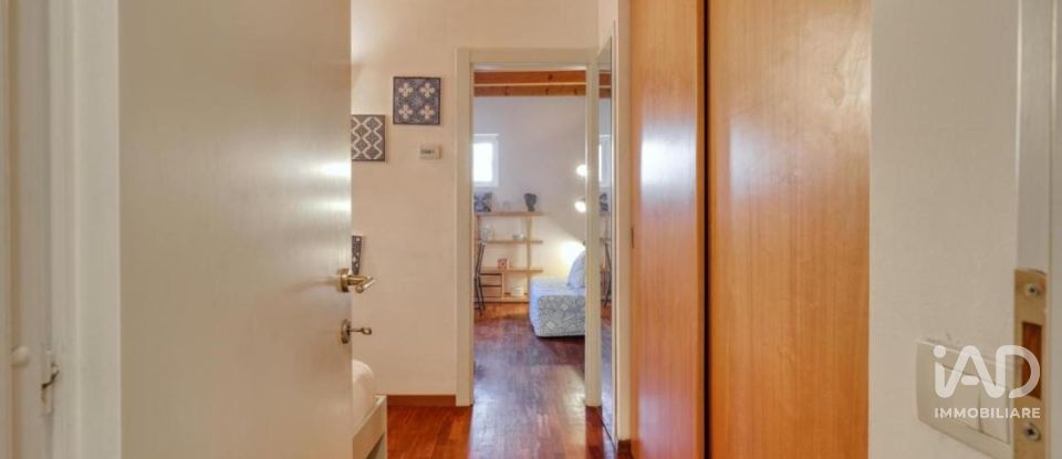 Two-room apartment of 40 m² in Milano (20143)