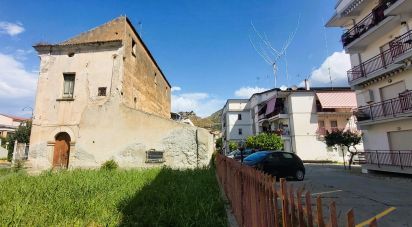 Rustico 13 locali di 300 m² in Amantea (87032)