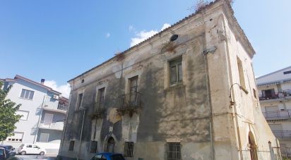 Rustico 13 locali di 300 m² in Amantea (87032)