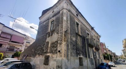 Rustico 13 locali di 300 m² in Amantea (87032)