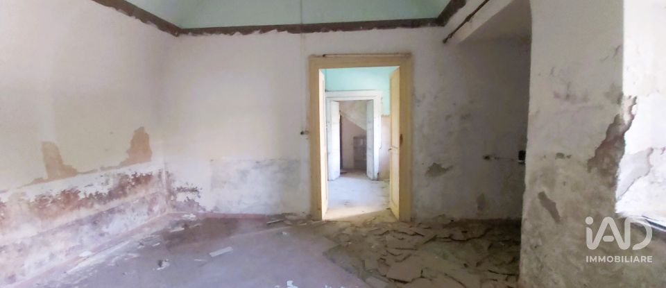Rustico 13 locali di 300 m² in Amantea (87032)