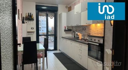 Appartamento 6 locali di 109 m² a Valenza (15048)
