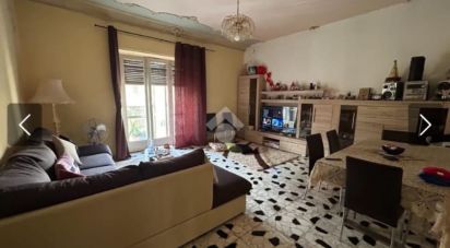 Appartamento 5 locali di 145 m² a Lamezia Terme (88046)