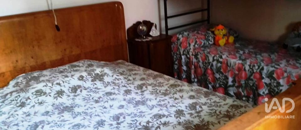 House 14 rooms of 260 m² in Grandola ed Uniti (22010)