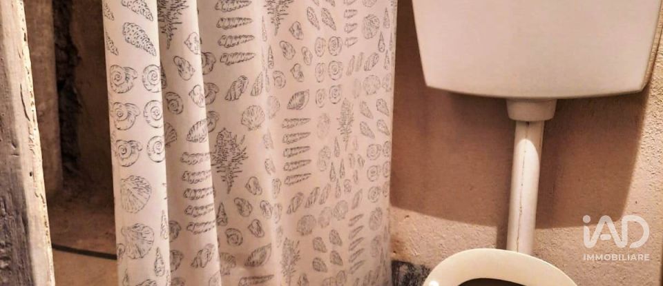 House 14 rooms of 260 m² in Grandola ed Uniti (22010)