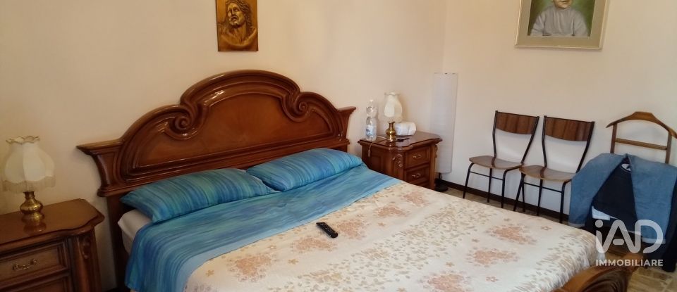 Apartment 5 rooms of 100 m² in Alessandria (15121)