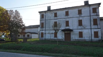Villa storica 9 locali di 1.022 m² in Cavezzo (41032)