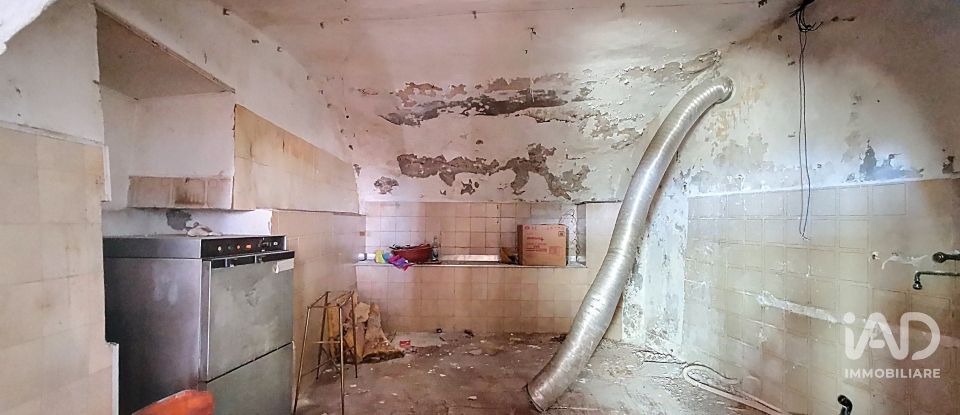 House 9 rooms of 275 m² in Quart (11020)