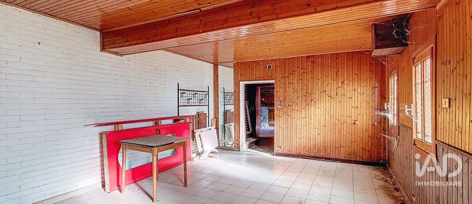 House 9 rooms of 275 m² in Quart (11020)