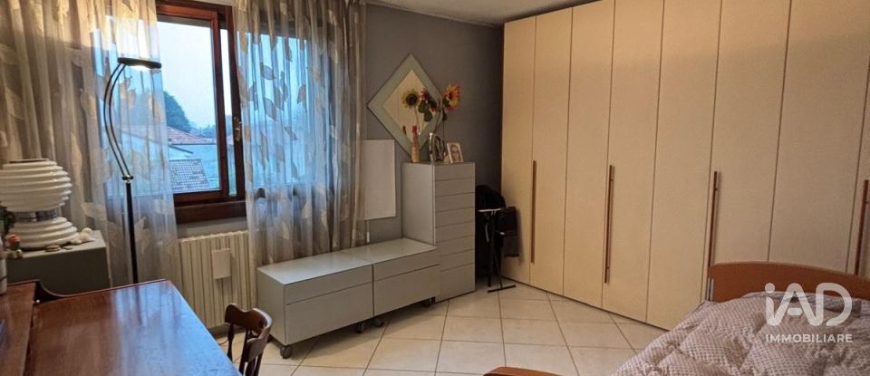 Four-room apartment of 117 m² in Mulazzano (26837)