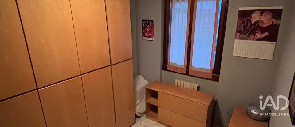 Four-room apartment of 117 m² in Mulazzano (26837)