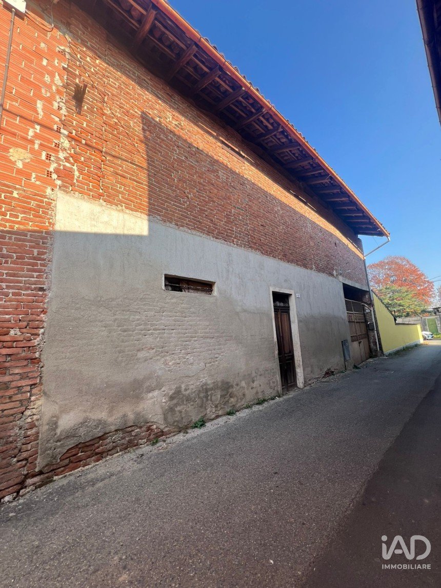 Townhouse 5 rooms of 150 m² in Foglizzo (10090)