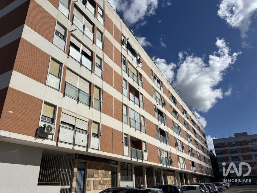 Appartamento 5 locali di 90 m² a Taranto (74123)