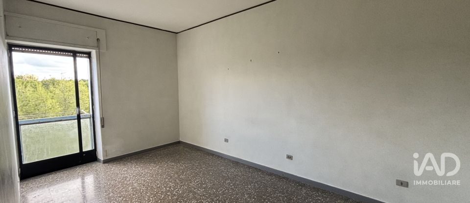 Appartamento 5 locali di 90 m² a Taranto (74123)