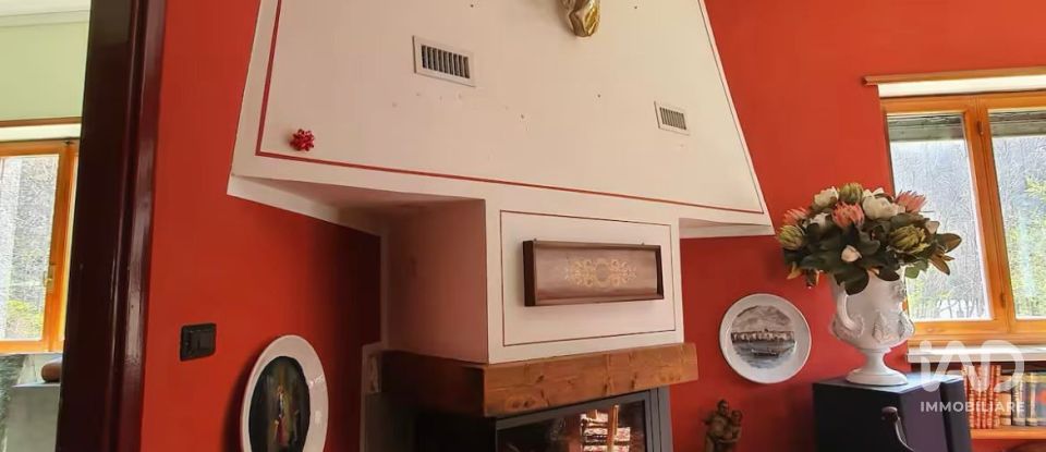 Casale 8 locali di 332 m² in Ceres (10070)