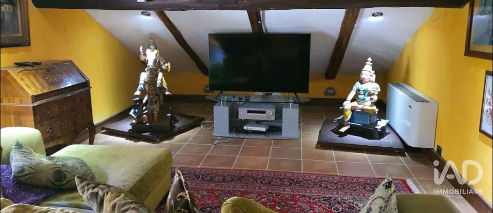 Casale 8 locali di 332 m² in Ceres (10070)