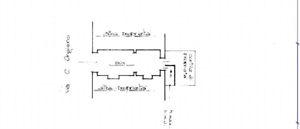 Parking of 27 m² in Genova (16151)