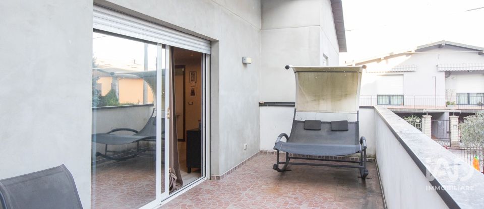 Casa indipendente / Villa 3 locali di 141 m² in Busto Arsizio (21052)