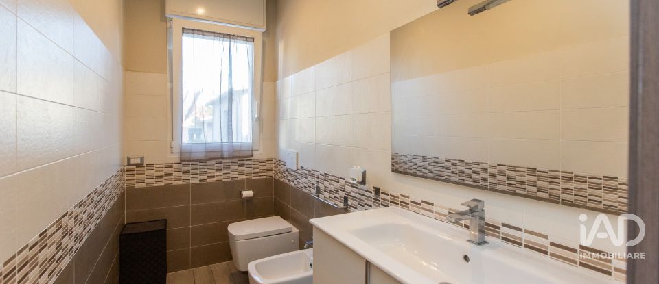 Casa indipendente / Villa 3 locali di 141 m² in Busto Arsizio (21052)