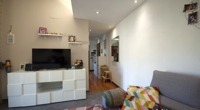 Three-room apartment of 76 m² in Genova (16141)