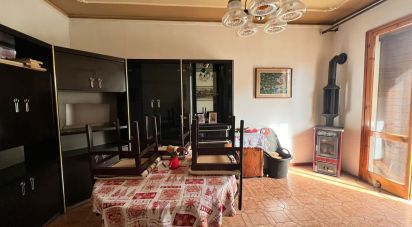 Villa a schiera 4 locali di 138 m² in Finale Emilia (41035)