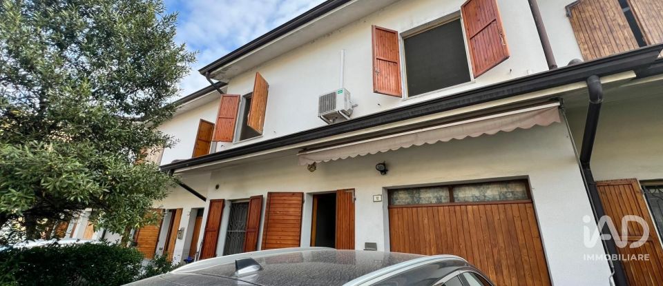 Villa a schiera 4 locali di 138 m² in Finale Emilia (41035)