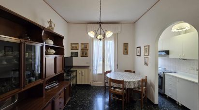 Bilocale di 68 m² a Vado Ligure (17047)