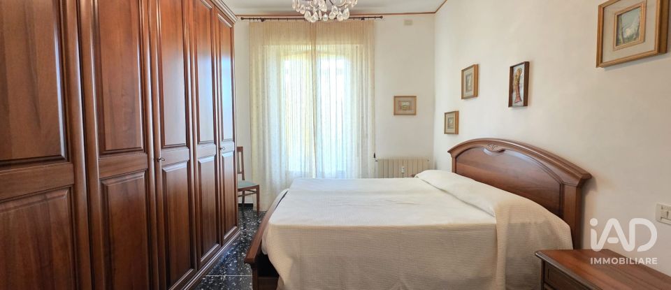 Bilocale di 68 m² a Vado Ligure (17047)
