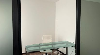 Laboratorio di 60 m² in Genova (16129)