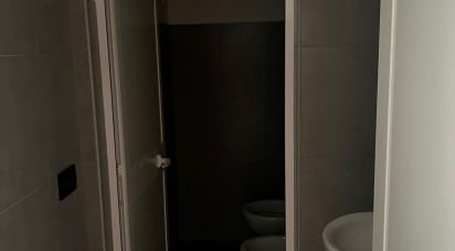 Laboratorio di 60 m² in Genova (16129)