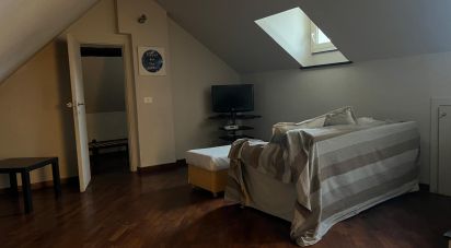 Appartamento 5 locali di 110 m² a Genova (16123)