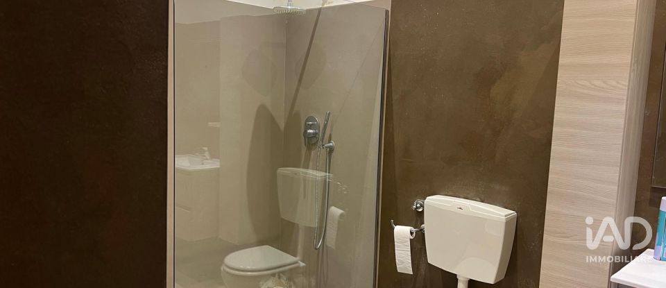 Appartamento 5 locali di 110 m² a Genova (16123)