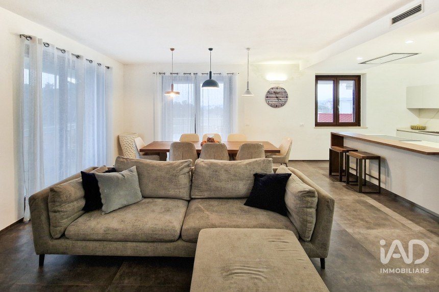 Quadrilocale di 105 m² a Porto Sant'Elpidio (63821)