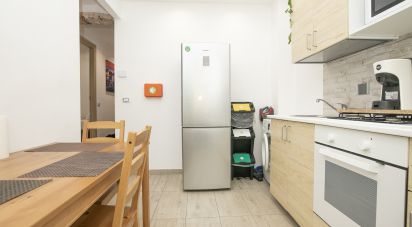 Apartment 7 rooms of 80 m² in Genova (16126)